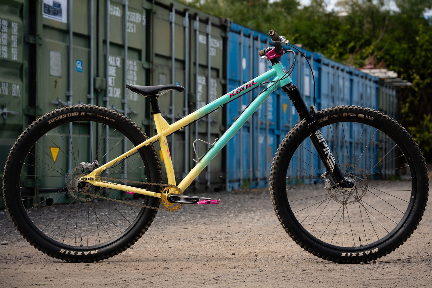 Kona Dream Builds: Graham Beaumont's one of kind Honzo ESD