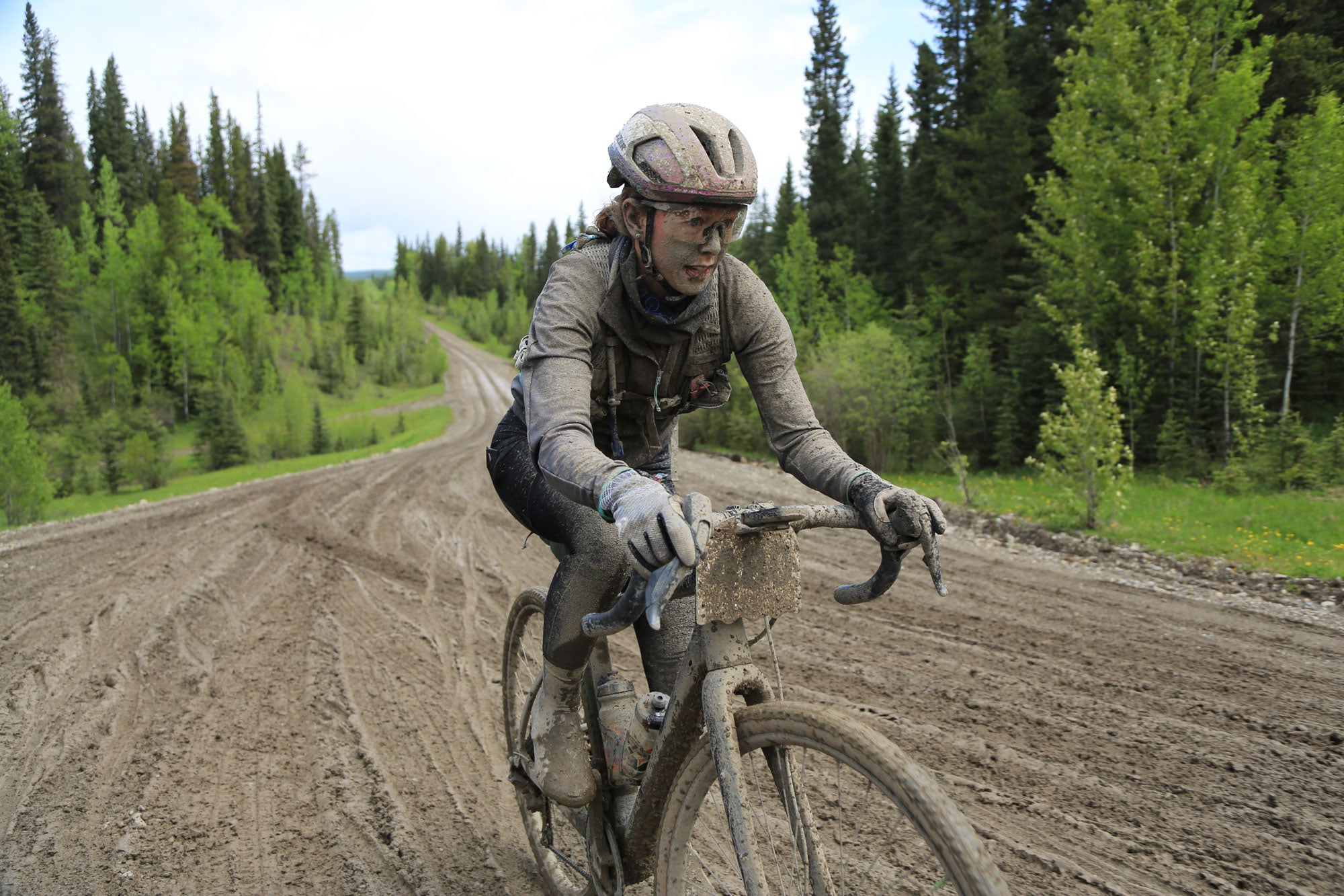 Kona Pro Development Rider Hannah Simms Reports from the Canadian Gravel Champs