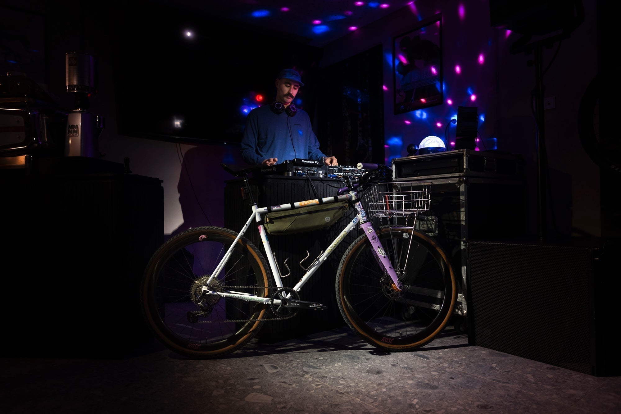 Kona Dream Builds: Gilliam's Fat Cat Cycling Club Rove LTD