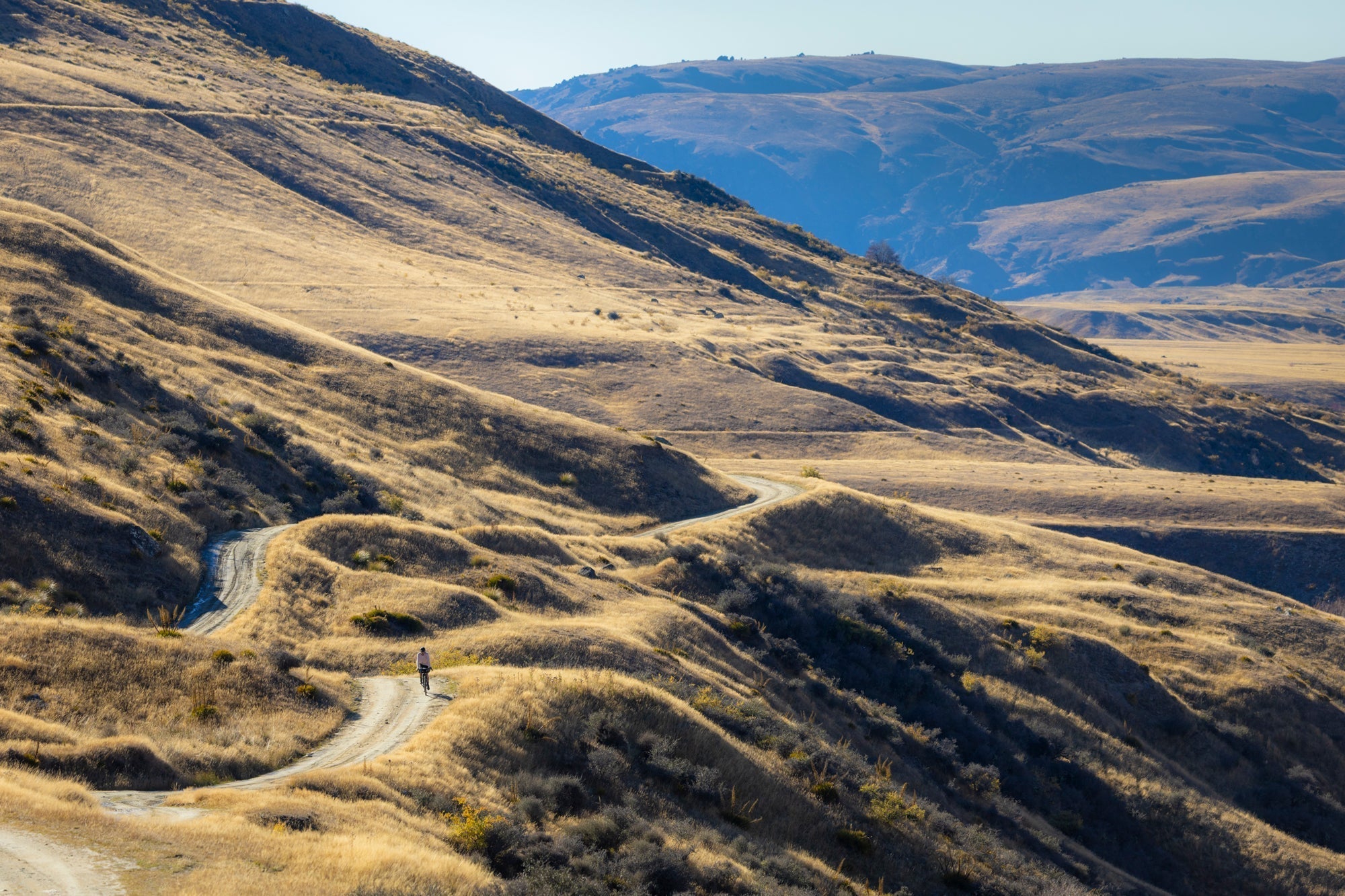 Elliot Smith’s Bikepacking Guide: Do’s and Don’ts for Beginners