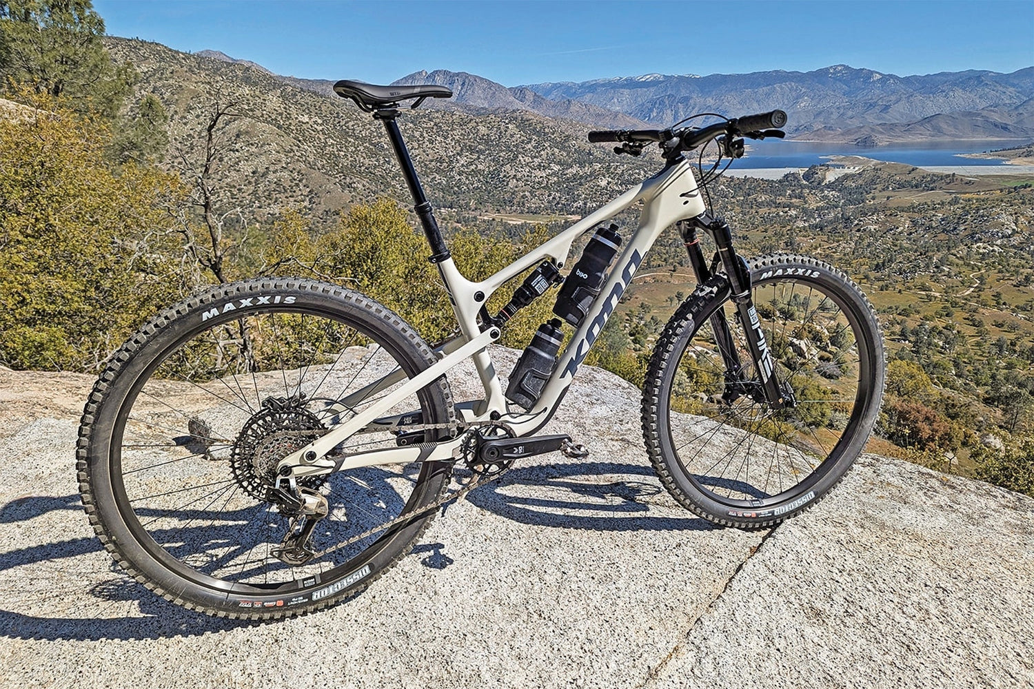 Mountain Bike Action Reviews the Hei Hei CR